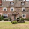 Solton Manor