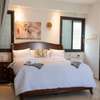 Grace Holon Guesthouse