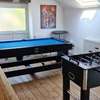 Snowdon House, 8 bedrooms, sleep 16, close to Blac