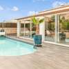 Bright villa with pool nearby Balaruc in Gigean -