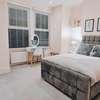 Double room in shared flat