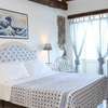 SELF Apartments - Coastal Suite and Central Balcon