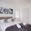 Fabulous 3bed house close to train station