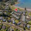 Hosts on the Coast Whiti Sea La Vie