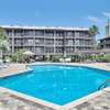 Beach &nightlife 3BR/2.5 BA service dog friendly