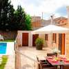 Villa Petita Llombards