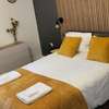Dundas Apartments - Furnished Short Lets