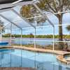 Blue Heron Lakeview Pool Home Close to Clearwater