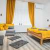 Cent-room apartman