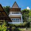 Cocohut Village