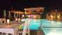 Kamer Suite & Hotel