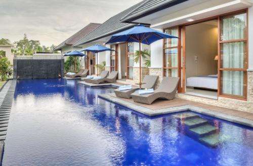 www.islandescapevillas.com