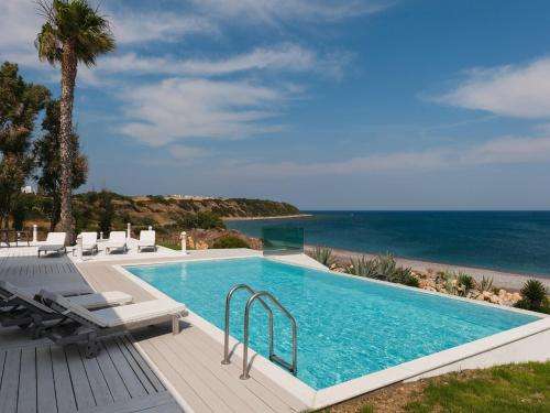 www.villaseven.gr