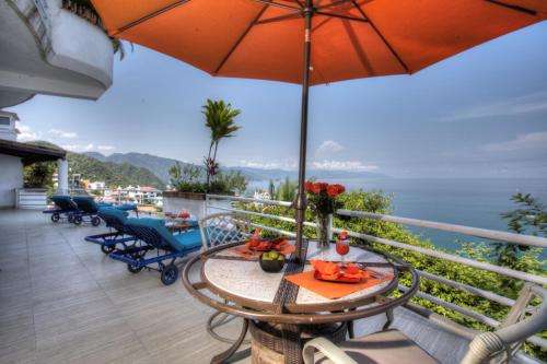 www.vallartashores.com