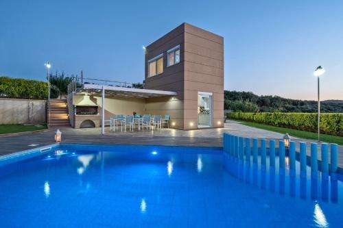 www.villa-ariella.com
