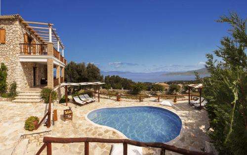 www.ionianvillas.com.gr