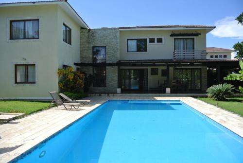 www.dominicana-home.com