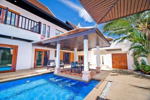 www.tropicanapoolvilla.com