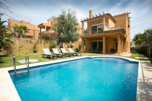 www.altosdemarbella.eu
