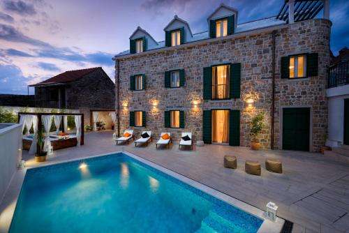 www.villainfinitycroatia.com