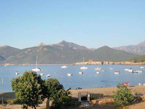 www.villa-scandola.com