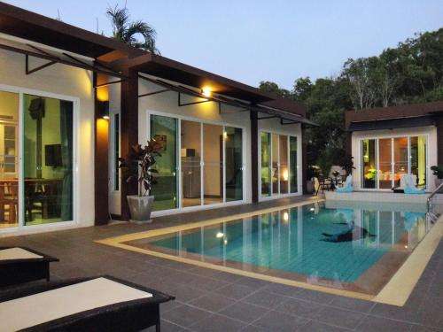www.anhvilla-phuket.com