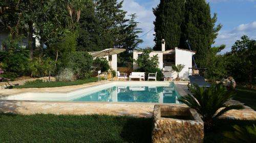 www.villa-massa-piscina.com.es
