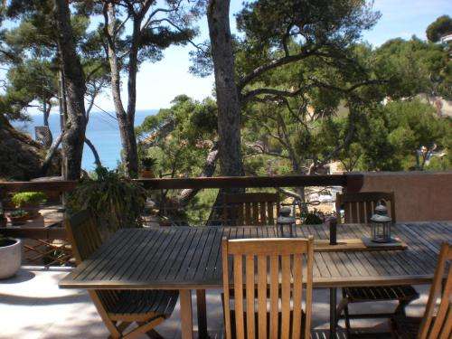 www.villa-calanques.com.es