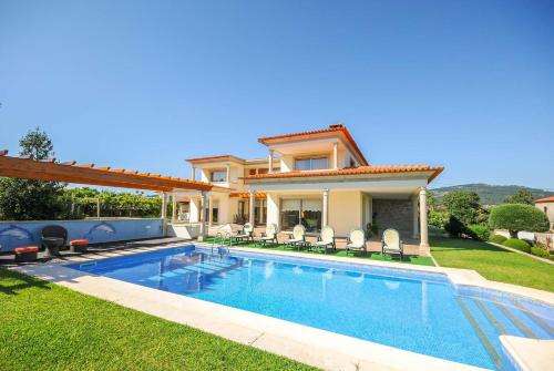 www.casaalves.pt