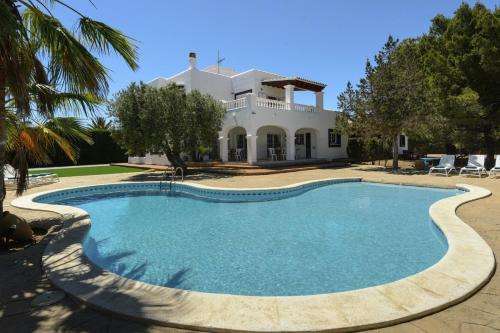www.villa-oasis.com.es