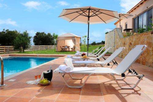 www.villakivotos.com