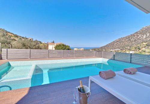 www.asteriosvilla.com