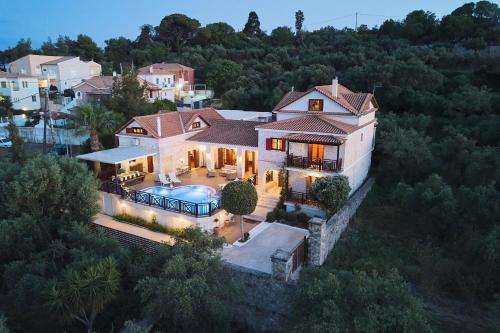 www.lilasluxuryvilla.com