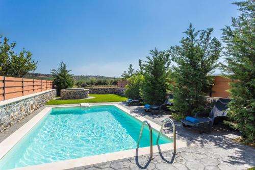 www.sinatsakisvillas.gr