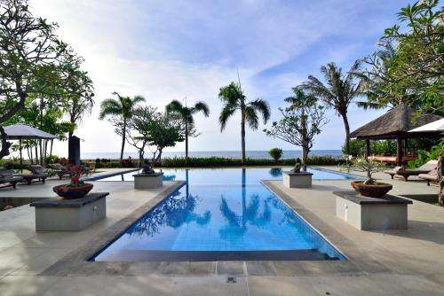 www.villasaffraan.com