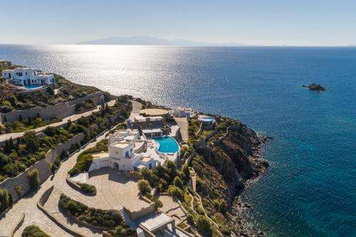 www.aglluxuryvillas.com