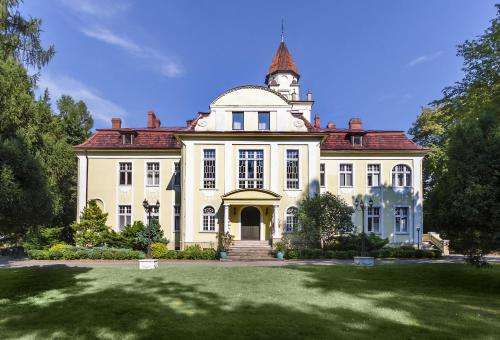 www.nieznanice.pl