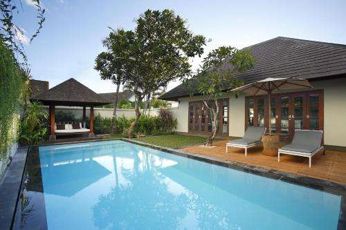 www.nuniavillabali.com