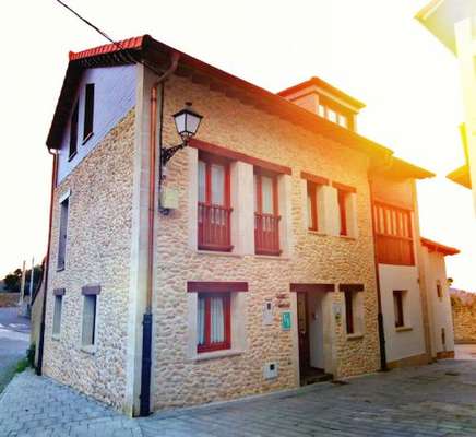 www.casaruralvillaaurora.com
