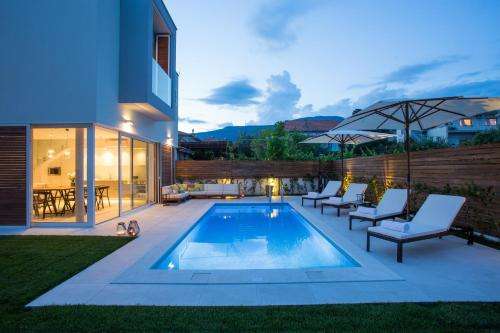 www.koras-villa.com