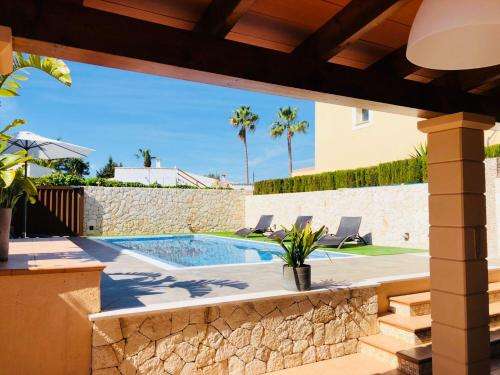 www.villas2meet.com