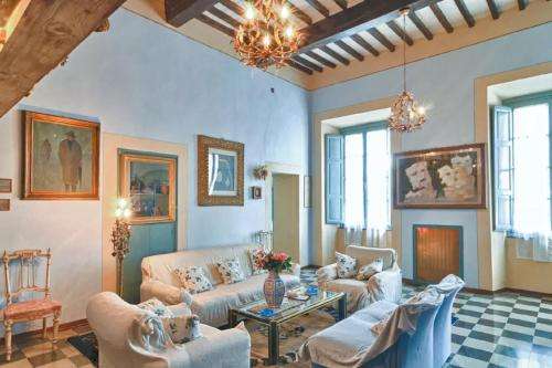 www.villacampodifiore.it