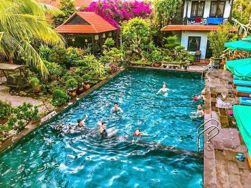 www.betelgardenhomestay.com