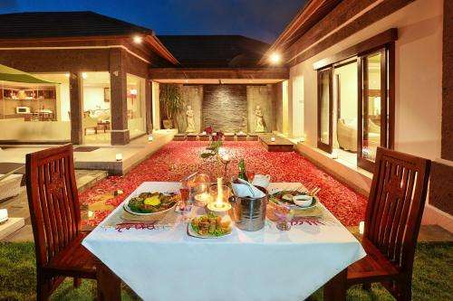 www.thebuahbalivillas.com