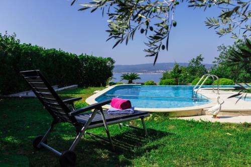 www.villa-lionshouse.com