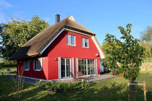 www.villa-holzreich.de