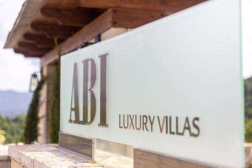 www.abiluxuryvillas.gr