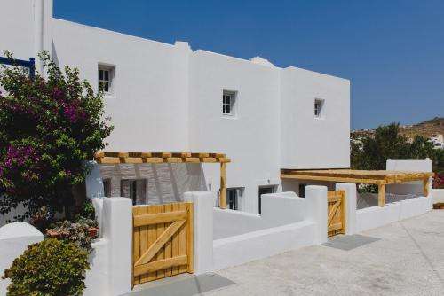 www.nkluxuryvillas.com