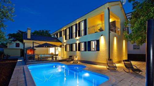 www.villa-lorena-zaton.com
