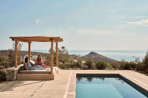 www.tinosvillas.com
